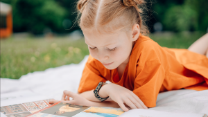 Thumbnail voor Leesvaardigheid achteruit door chatten: 'Grondig lezen wordt minder getraind'