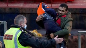 Thumbnail voor Recordaantal migranten stak in 2021 Kanaal over