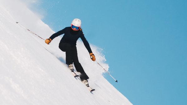 Bezorgdheid over corona-uitbraak onder skileraren in Tirol