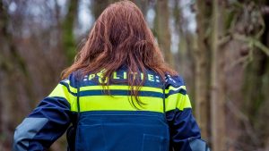 Thumbnail voor Agenten Noord-Nederland deelden dierenporno in appgroep