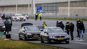 Thumbnail voor Politie arresteert man op A2 vanwege dreigende situatie John van den Heuvel: 'Alsof hij werd achtervolgd'