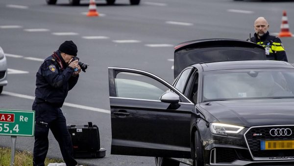 John van den Heuvel: bivakmuts en cryptotelefoon gevonden in auto A2-incident