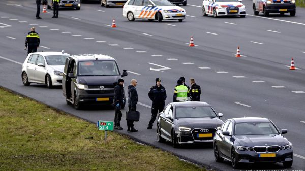 john van den Heuvel OM: op A2 opgepakte man op vrije voeten, blijft wel verdachte