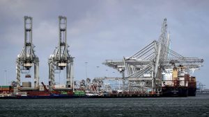 Thumbnail voor Recordvangst: vorig jaar ruim 5 miljard euro cocaïne onderschept in Rotterdamse haven