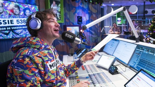 Radio 538 overlegt nog steeds over toekomst Frank Dane