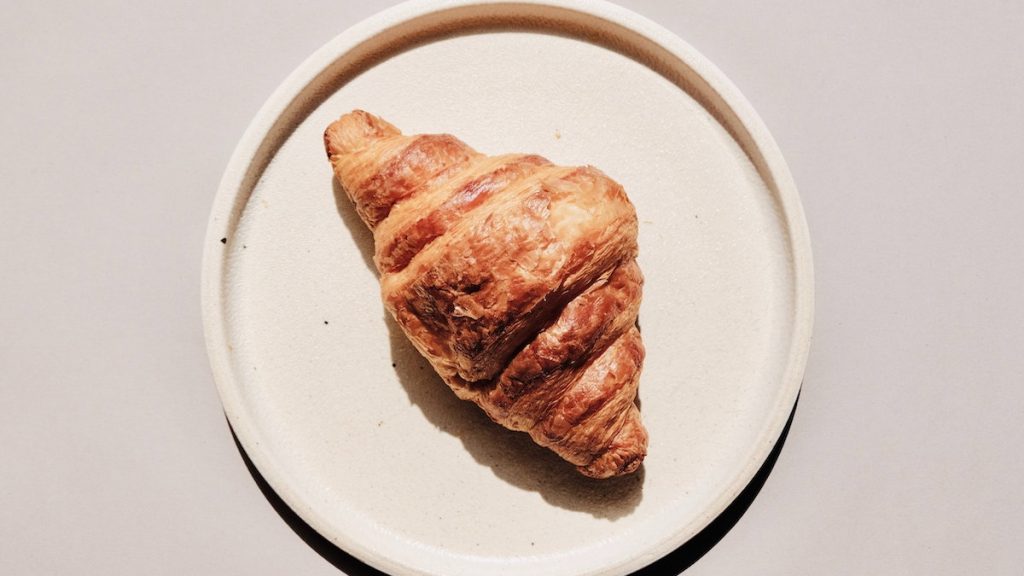 Waarom samen croissants eten voor meer verbinding kan zorgen