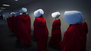 Thumbnail voor Blessed Be: 'The Handmaid’s Tale' krijgt zesde seizoen