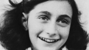 Thumbnail voor Joodse Notaris verrader Achterhuis, Anne Frank Stichting vindt nader onderzoek nodig