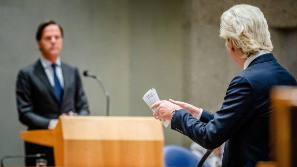 Rutte tegen Wilders: u zakte door grens met tweet over Yeşilgöz