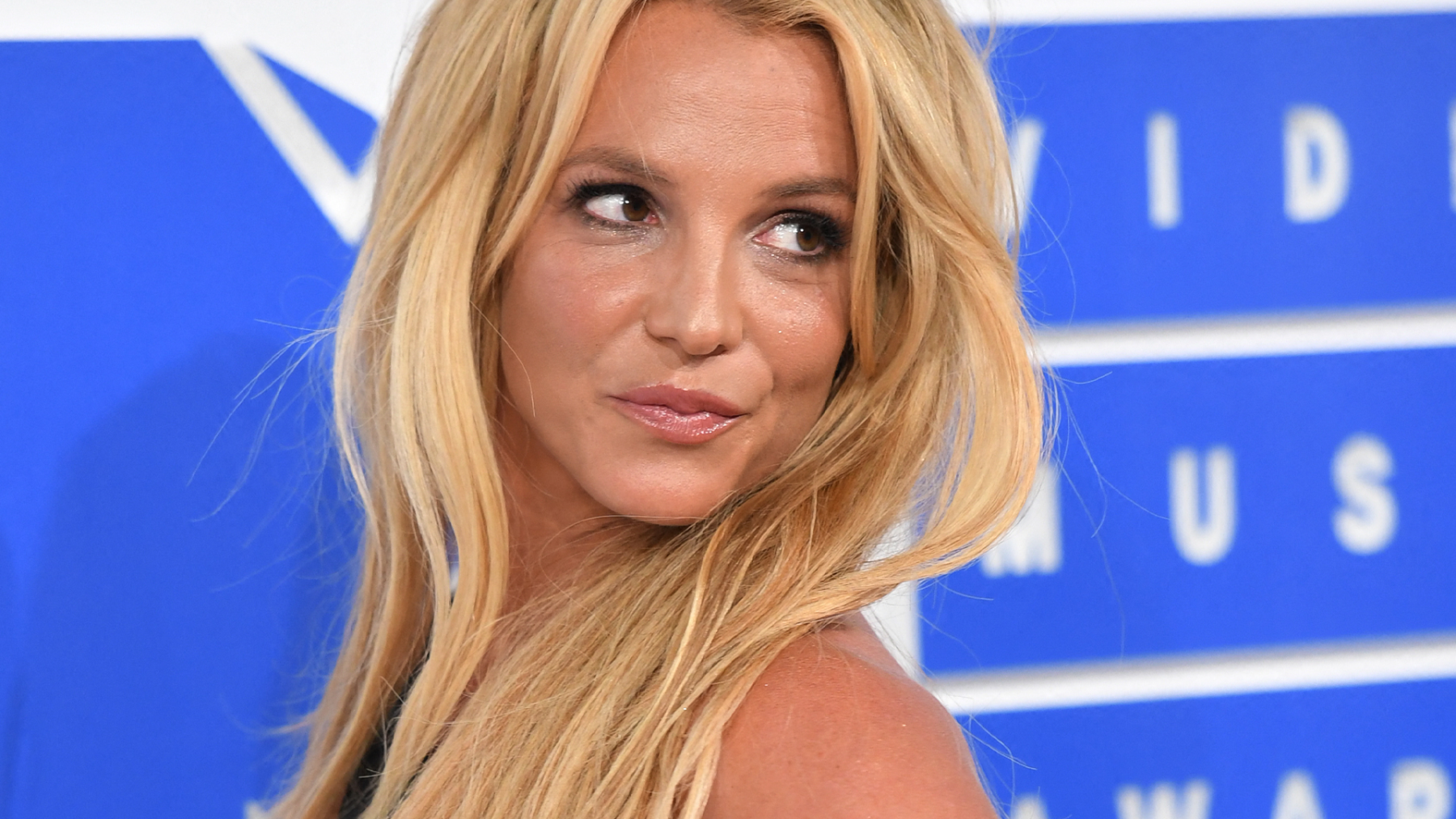 Pussy power: Britney Spears deelt naaktfoto met haar fans