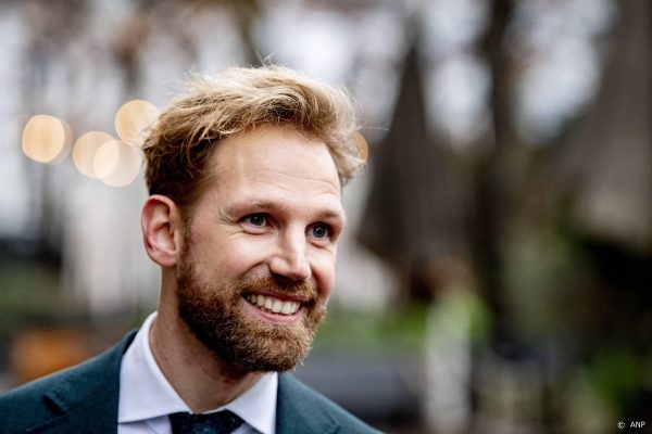 Minister Wiersma blij met OMT-advies over quarantaineregels scholieren