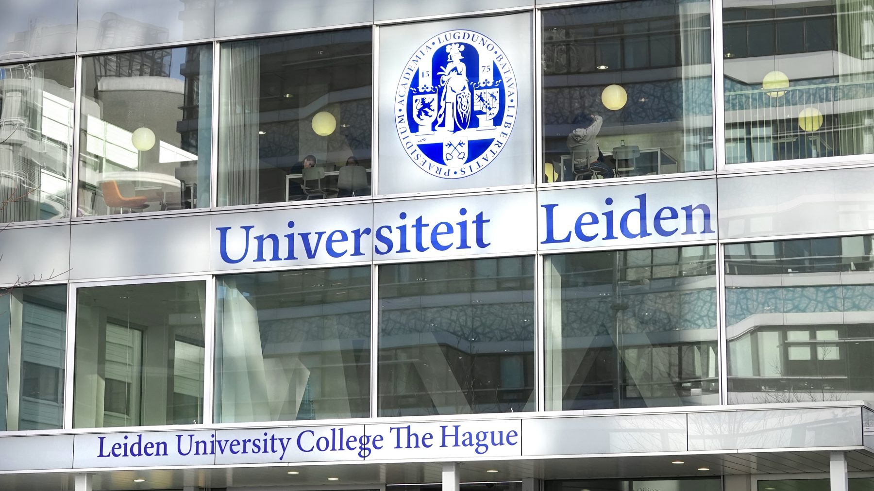 Docent van Universiteit Leiden pleegde veelvuldig fraude, blijkt uit onderzoek