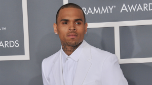 Thumbnail voor Chris Brown voor 20 miljoen aangeklaagd vanwege drogering en verkrachting