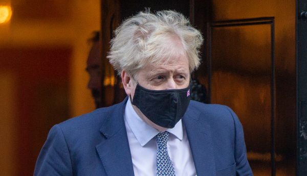 Rapport over ‘partygate’ overhandigd aan kantoor premier Johnson