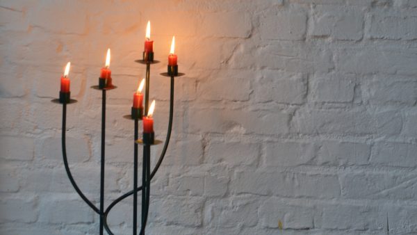 Katrien kocht tegels via Marktplaats: 'De woonkamer stond in lichterlaaie'
