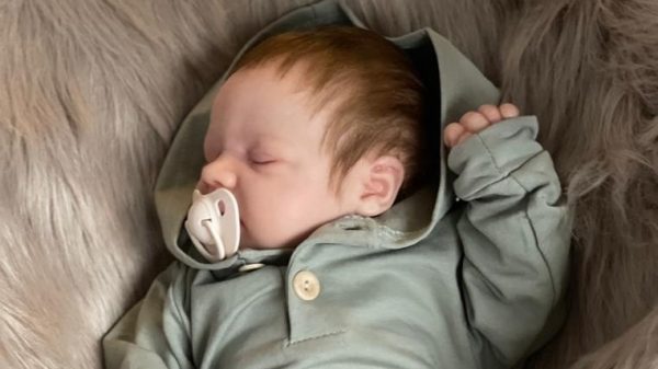 markt dam weg Lisa heeft vier levensechte reborn baby's: 'Ze geven me geborgenheid' -  LINDA.nl