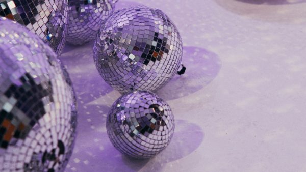 Minister praat maandag met nachtclubhouders, disco’s nog niet open