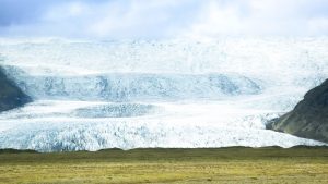 Thumbnail voor Gletsjers IJsland smelten langzamer door 'blauwe blob'
