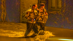 Thumbnail voor Groot alarm om hoogwater in Zuid-Limburg, rivier Geul op plaatsen buiten de oevers getreden