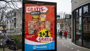Supermarktketen Hoogvliet geeft werknemers bonus voor niet ziek zijn