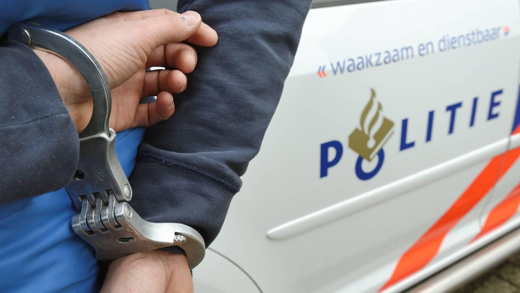 Vier aanhoudingen voor bekladden COC-kantoor Rotterdam