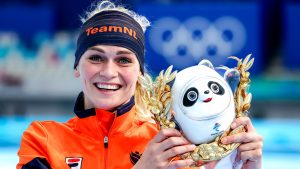 Thumbnail voor Irene Schouten wint op de Olympische Spelen ook de 5000 meter goud