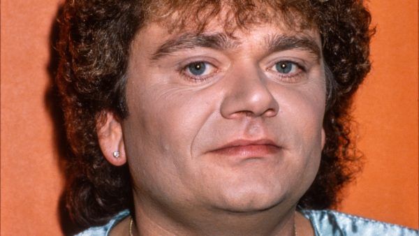 Holland luidt Hazes: kerkklokken spelen massaal nummers van André