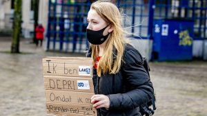 Thumbnail voor Hogeschool Rotterdam start GGZ-spreekuur: 'Aantal studenten met psychische klachten flink toegenomen'