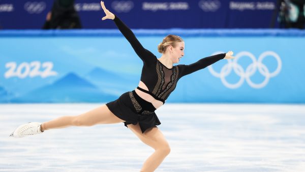 Kunstschaatster Lindsay van Zundert naar finale