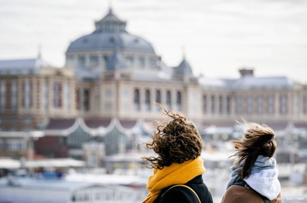 Stilte voor de storm: vanmiddag trekt storm Eunice over het land