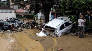 Thumbnail voor Dodental noodweer en aardverschuivingen Brazilië loopt op naar 110