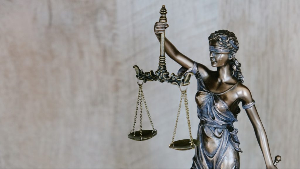 Veilig thuis Moeder die in 'Zembla' klaagde over Veilig Thuis verdacht van poging tot moord op baby