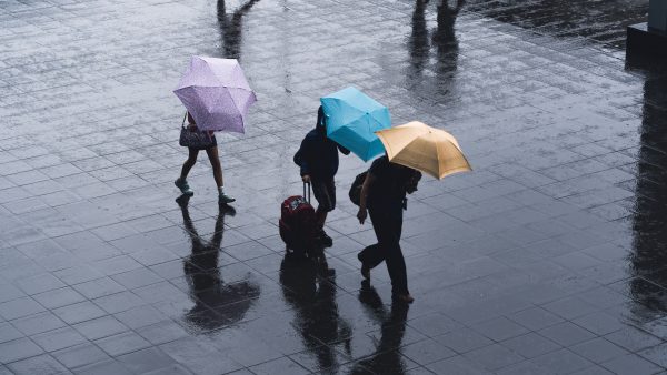 Storm Franklin raast door: ook vandaag onstuimig en nat weer