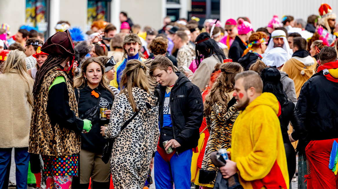 In beeld: in het zuiden van het land wordt veel volop carnaval gevierd
