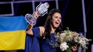 Thumbnail voor Oekraïense songfestivalwinnares naar Turkije gevlucht
