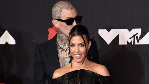 Thumbnail voor Kourtney Kardashian over haar seks-cleanse met Travis Barker: 'Het heeft onze relatie beter gemaakt'