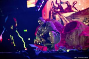 Thumbnail voor Kanye West rijmt over pijn van de scheiding: voelt als zware Covid
