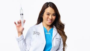 Thumbnail voor 'Dr. Pimple Popper' Sandra Lee krijgt geen dickpicks, maar ongewenste uitknijpvideos: 'Kan het niet aanzien'