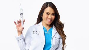 Thumbnail voor 'Dr. Pimple Popper' Sandra Lee krijgt geen dickpicks, maar ongewenste uitknijpvideos: 'Kan het niet aanzien'