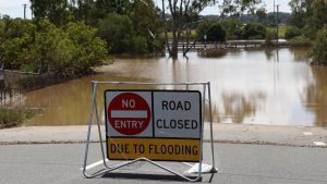 Thumbnail voor Tienduizenden mensen rond Sydney moeten per direct evacueren vanwege overstromingen