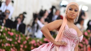 Thumbnail voor Nicki Minaj vergrootte achterwerk met injecties: 'Had het gevoel niet goed genoeg te zijn'