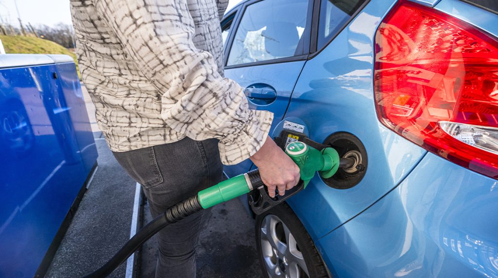 Steeds meer Nederlanders rijden na tanken door zónder te betalen