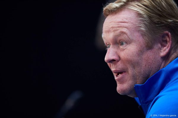 Ronald Koeman haalt uit naar voorzitter Barcelona: 'Werd voor ogen van spelers op matje geroepen'