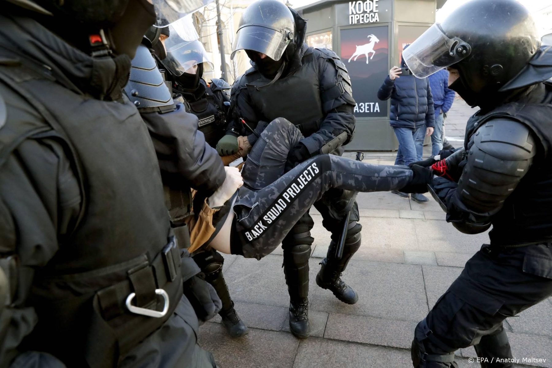 Rusland arresteert honderden betogers én zeker negen journalisten