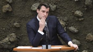 Thumbnail voor Tweede Kamer berispt Thierry Baudet voor niet melden van nevenfuncties