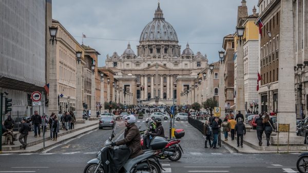 Italië schrapt begin april leeuwendeel coronamaatregelen