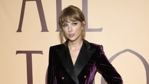 Thumbnail voor Dr. Swift vanaf nu: Taylor Swift ontvangt eredoctoraat van NYU