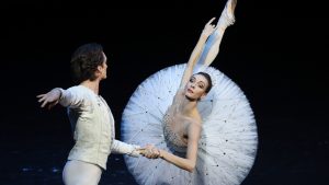 Thumbnail voor Gevluchte Russische ballerina nog deze maand op Nederlandse planken
