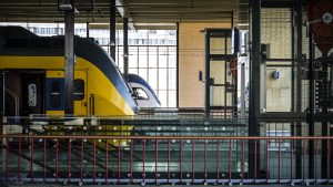 Thumbnail voor Grote storing NS: tot 17.00 uur geen treinverkeer