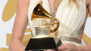 Thumbnail voor Opblijven: na twee jaar weer reguliere uitreiking van de Grammys